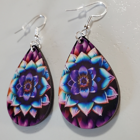 Flower Burst Teardrop Earrings - Picture 2 of 5
